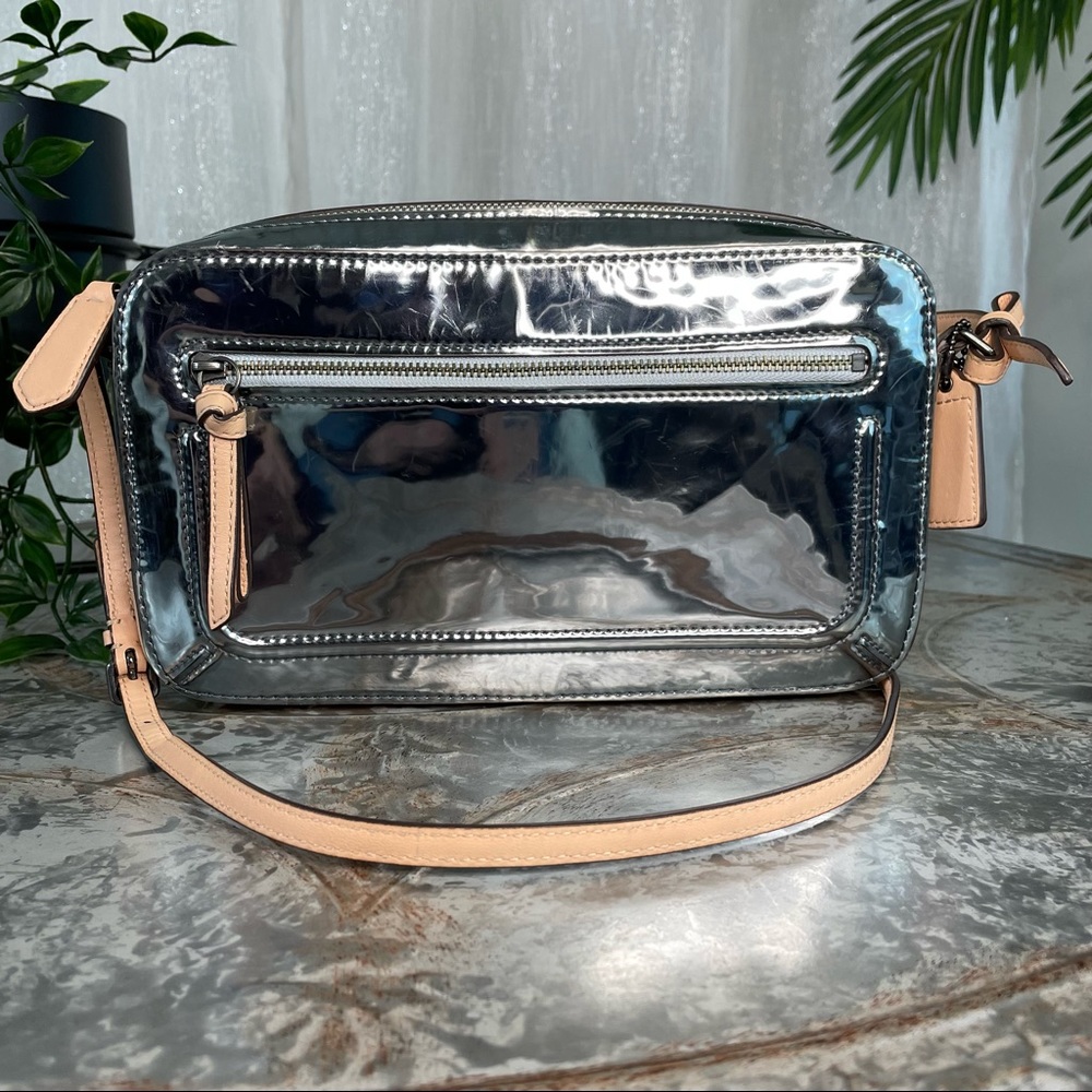 COACH POPPY MIRROR METALLIC FLIGHT BAG Style: F25056